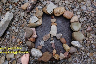 givepeaceachance_beckyjaine2013